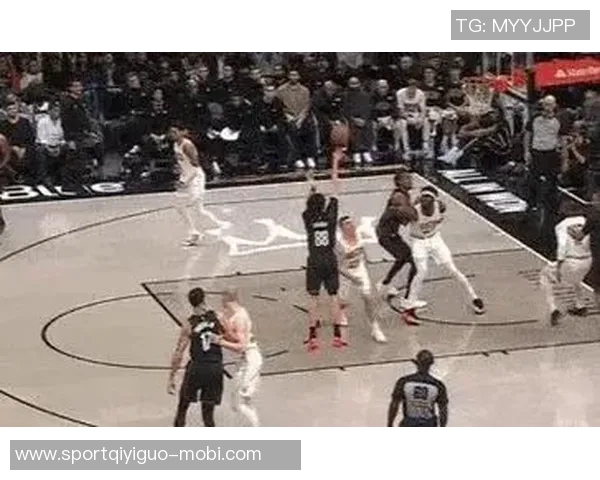 巴特勒怒怼沃尔夫白人新秀单打篮网展现硬实力引发争议